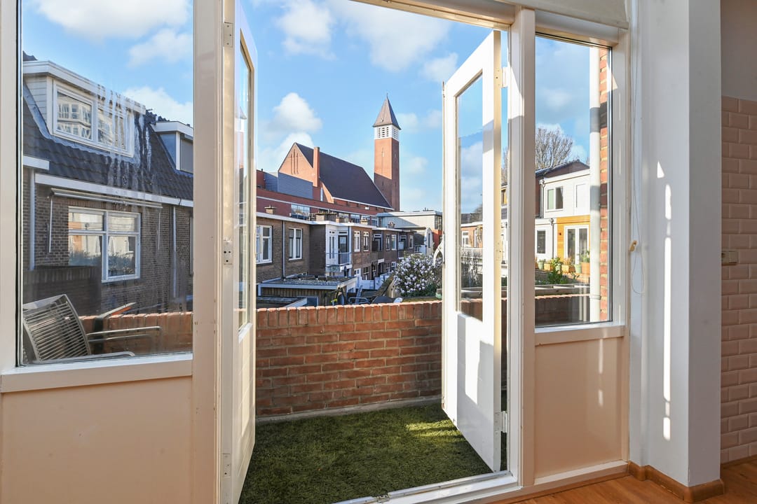 Foto 8 van Ooststraat 89