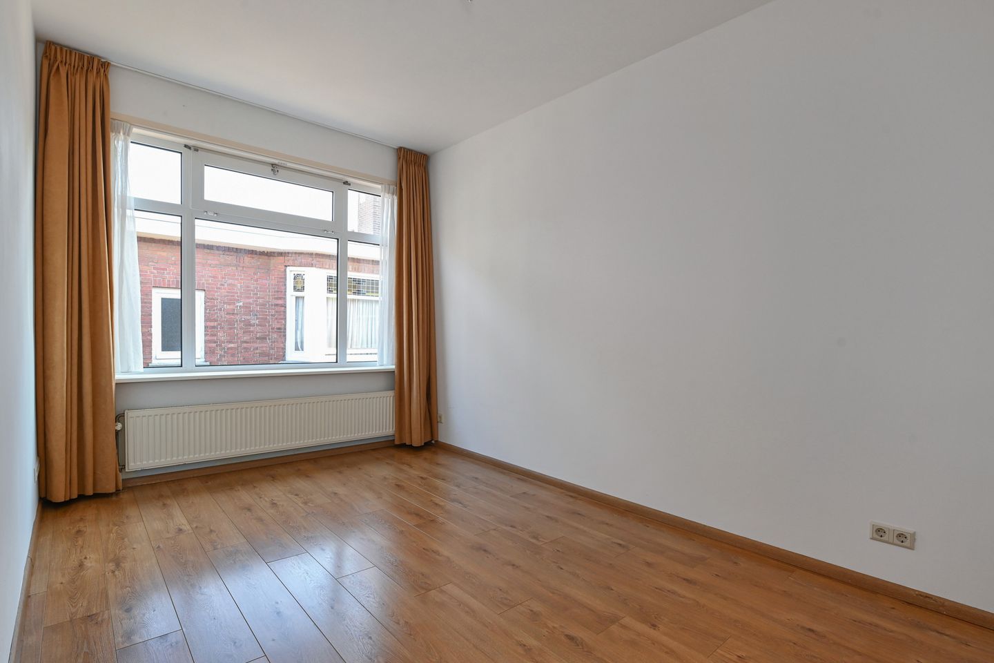 Foto 14 van Ooststraat 89