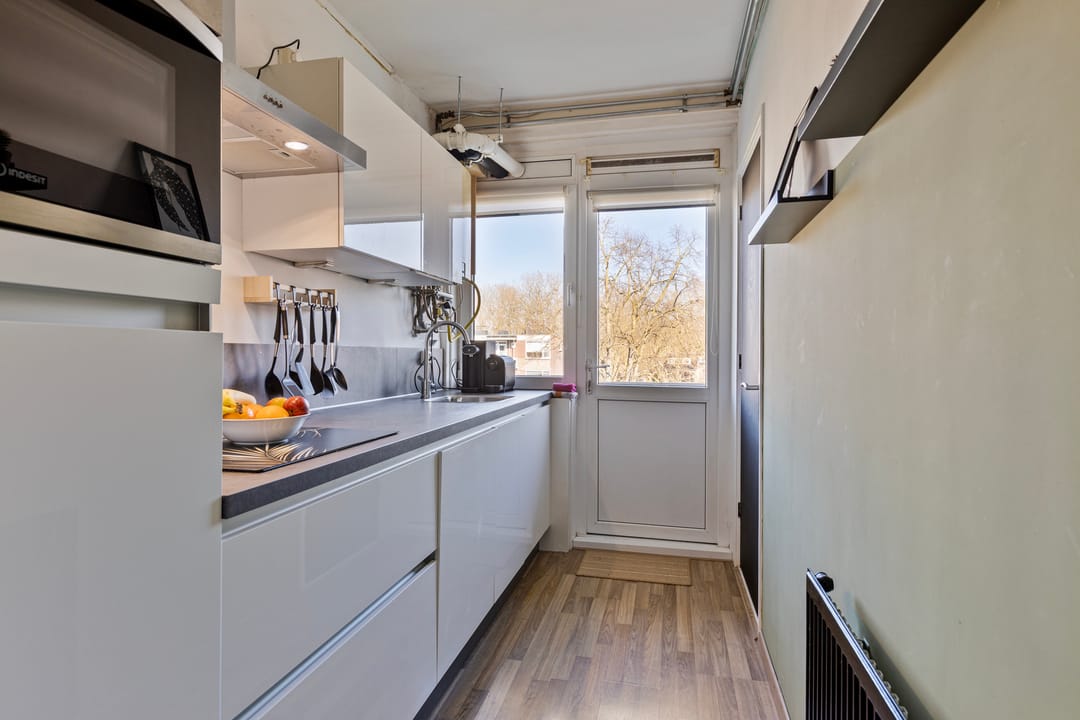 Photo 11 of Constantijn Huygensstraat 138