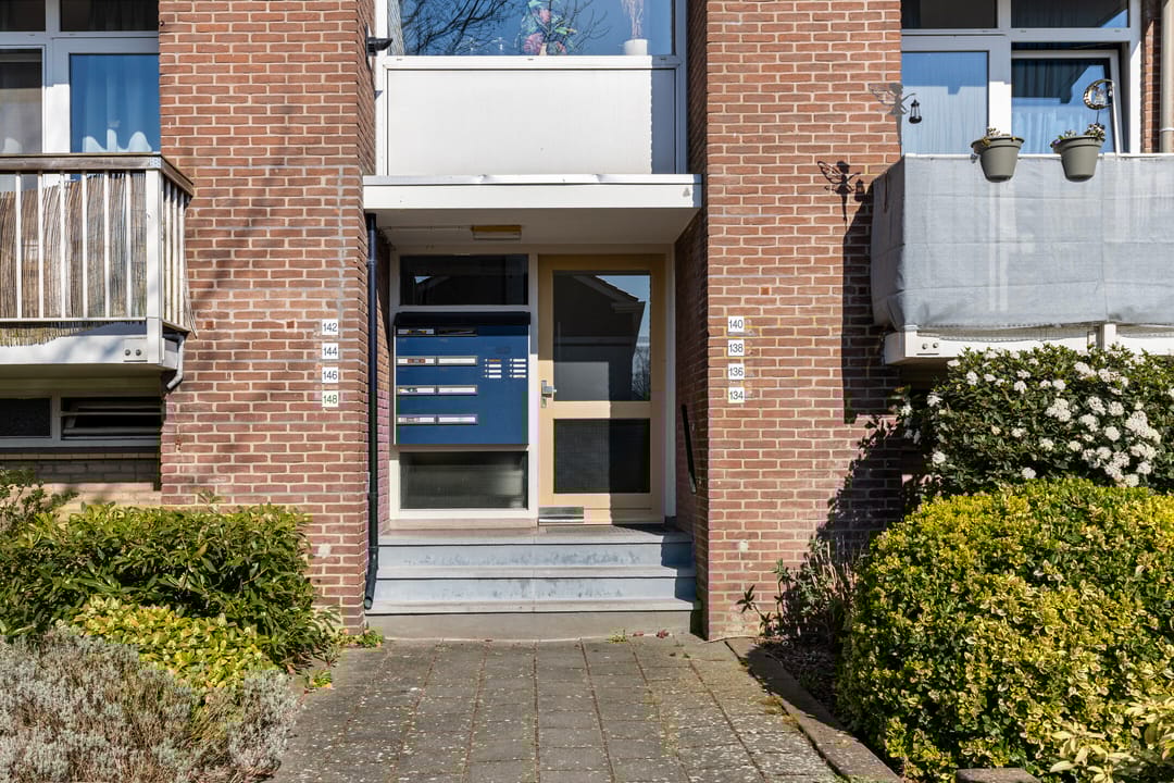 Photo 22 of Constantijn Huygensstraat 138