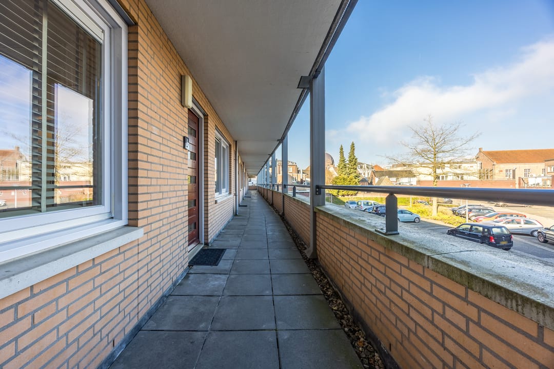 Photo 23 of Wielstraat 38