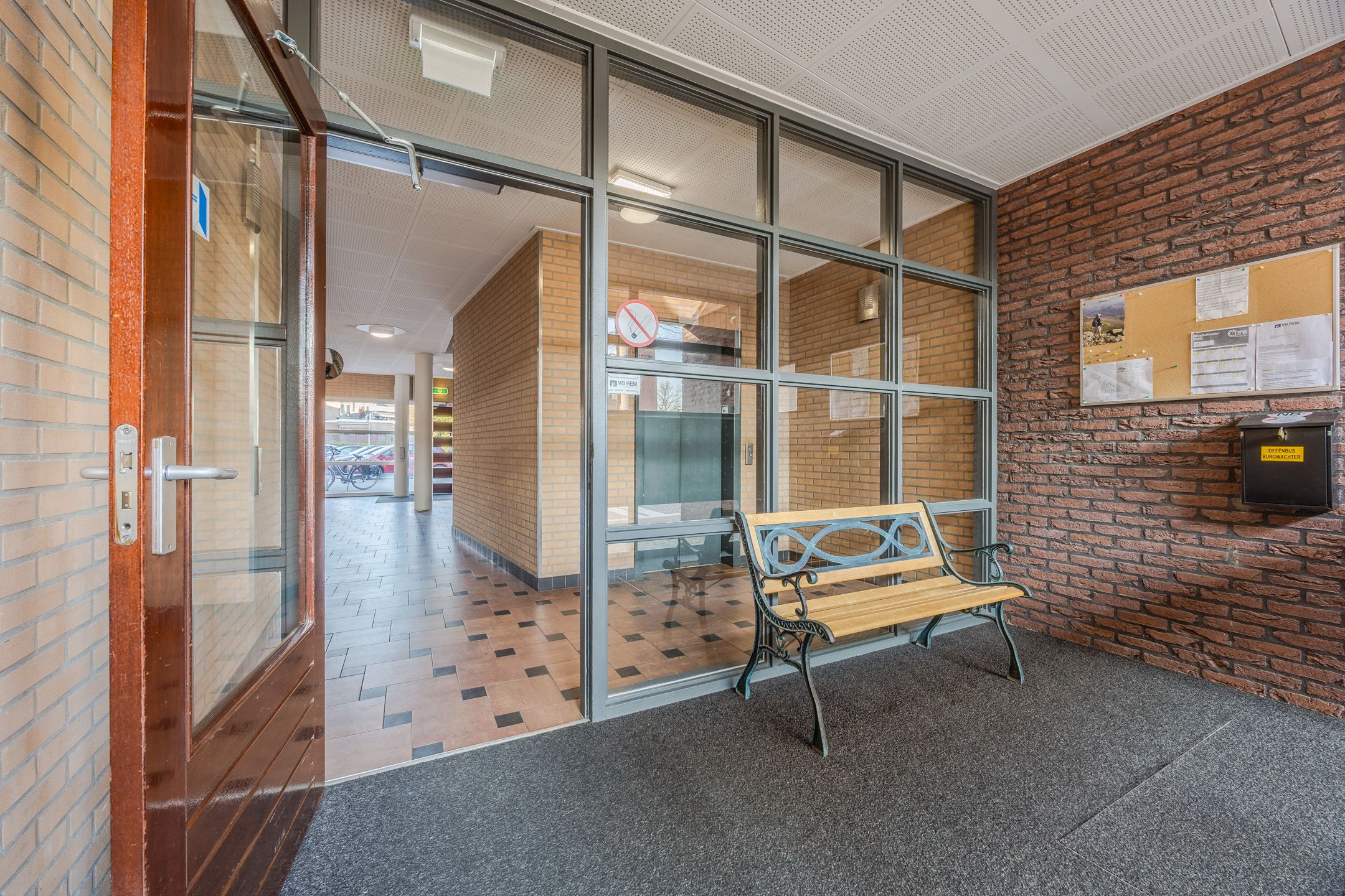 Photo 24 of Wielstraat 38