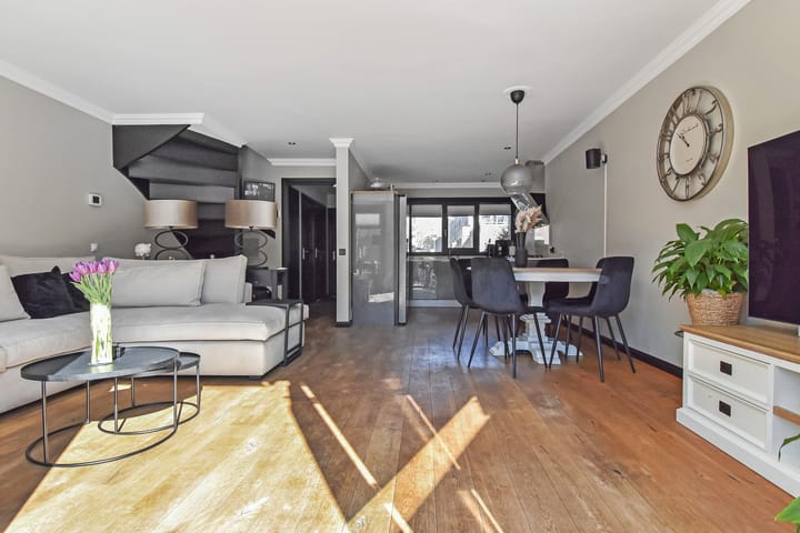 Foto 10 van Albert Rousselstraat 110