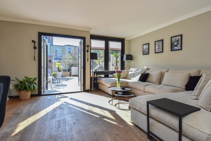 Foto 13 van Albert Rousselstraat 110