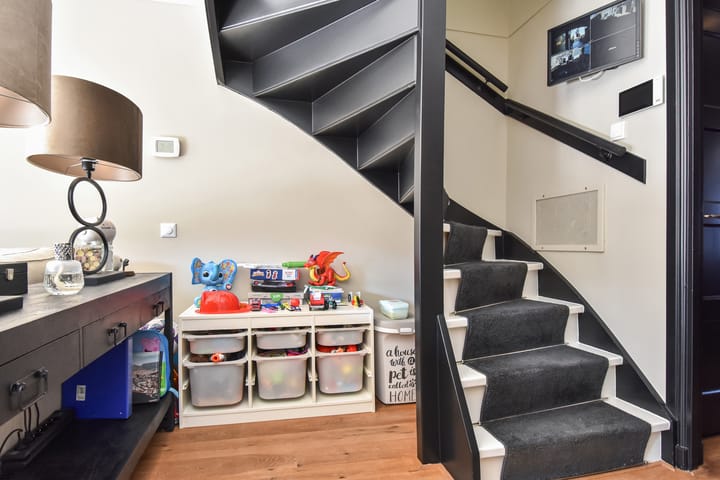 Foto 27 van Albert Rousselstraat 110