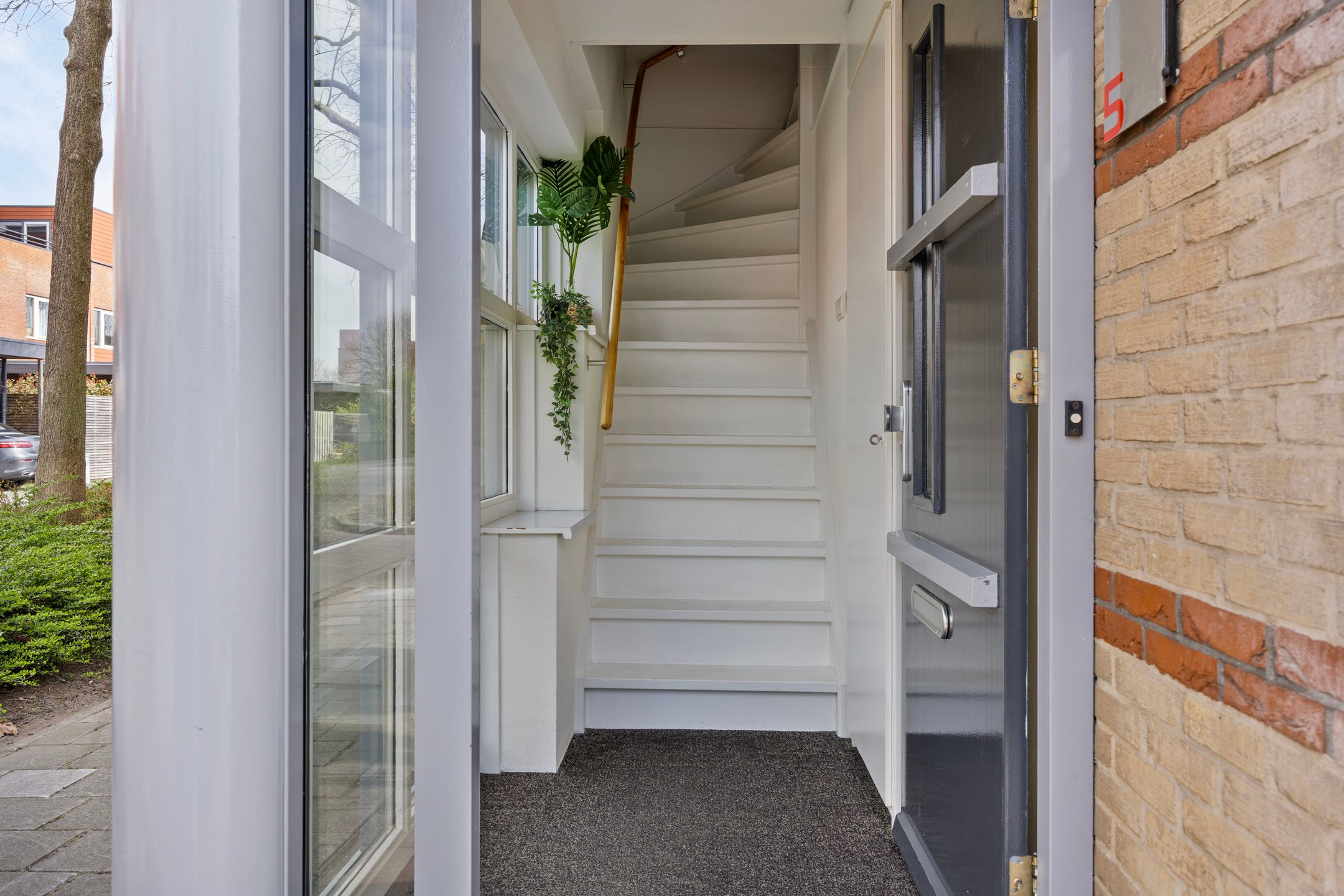 Photo 9 of Anna van Bossetuin 5