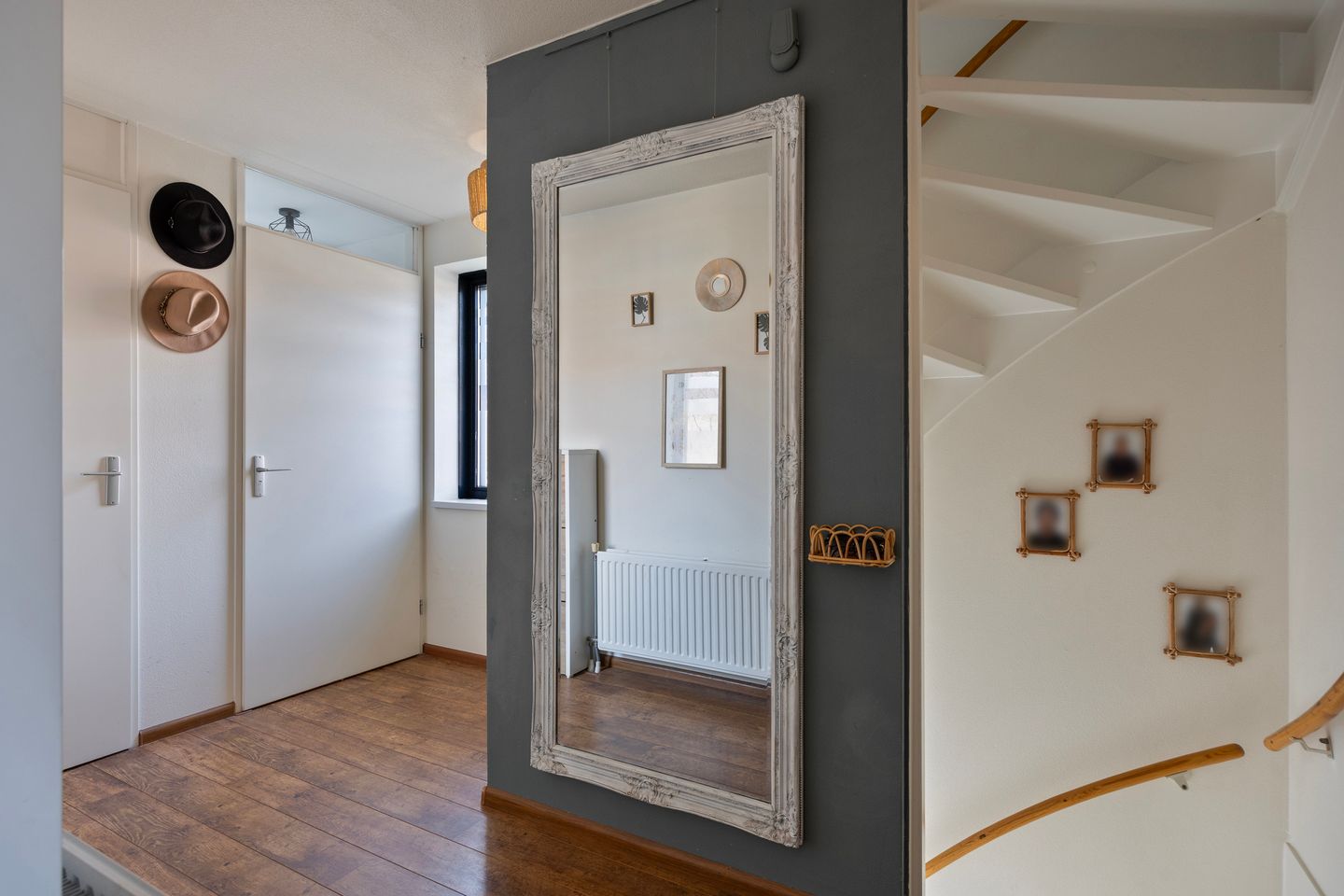 Photo 10 of Anna van Bossetuin 5