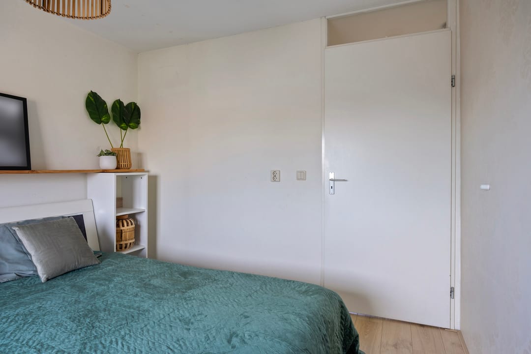 Photo 23 of Anna van Bossetuin 5