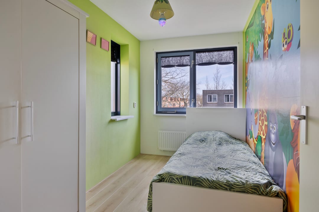 Photo 26 of Anna van Bossetuin 5