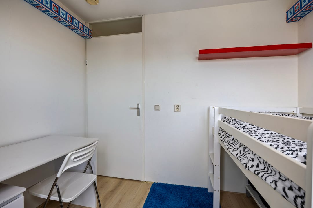 Photo 28 of Anna van Bossetuin 5