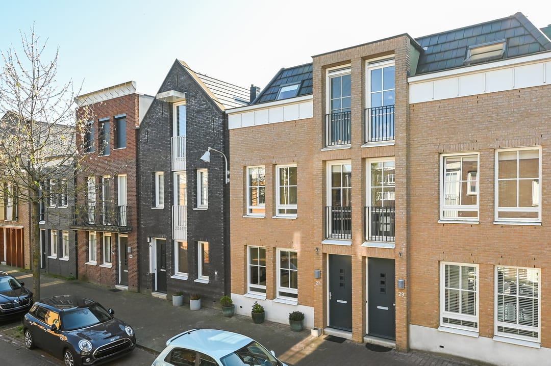 Foto 1 van Uitdamstraat 27