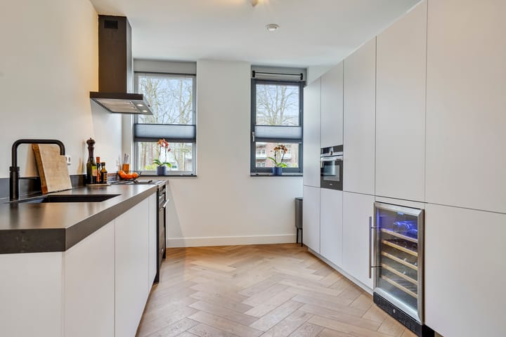 Foto 4 van Juliana van Stolberglaan 50