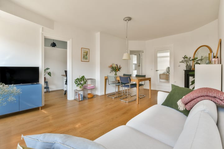 Foto 8 van James Cookstraat 48-2