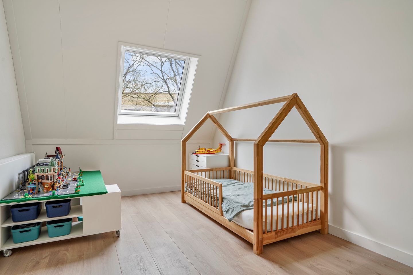 Foto 29 van Juliana van Stolberglaan 50