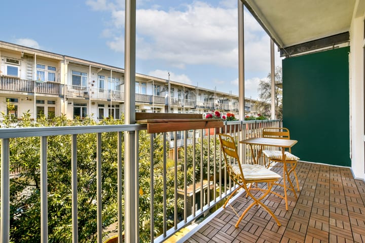 Foto 17 van James Cookstraat 48-2