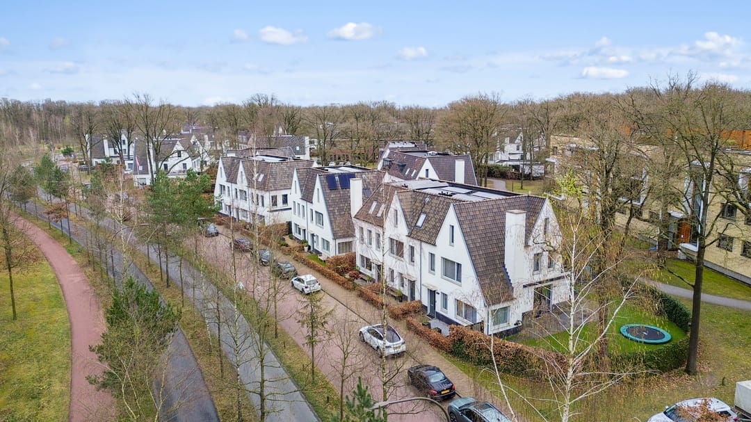 Foto 38 van Juliana van Stolberglaan 50