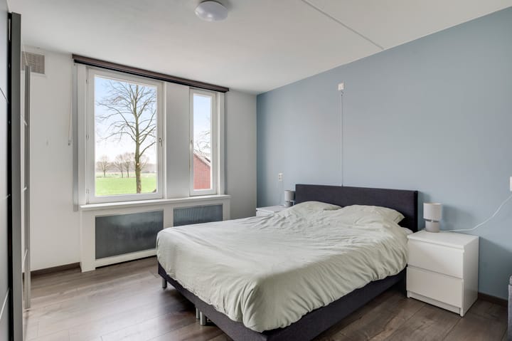 Photo 16 of Dorpstraat 14-D