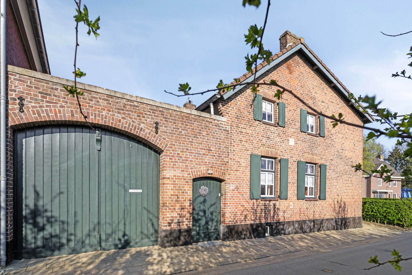 Foto 1 van Grootgenhouterstraat 180