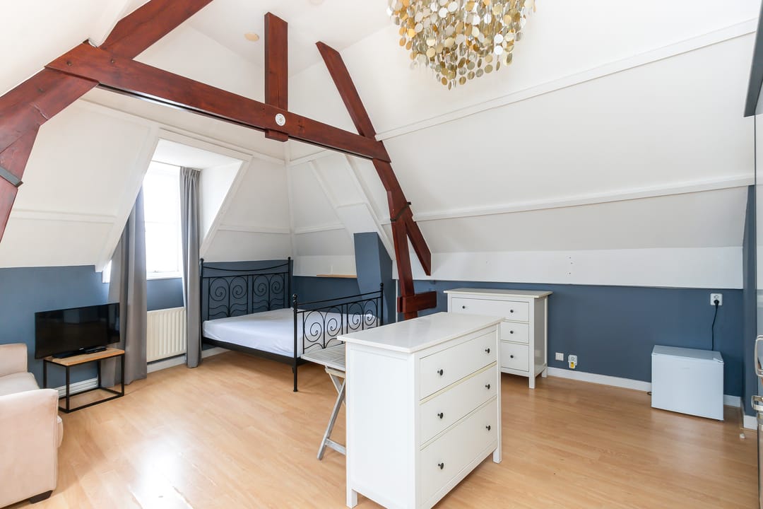 Photo 7 of Boomstraat 35-I