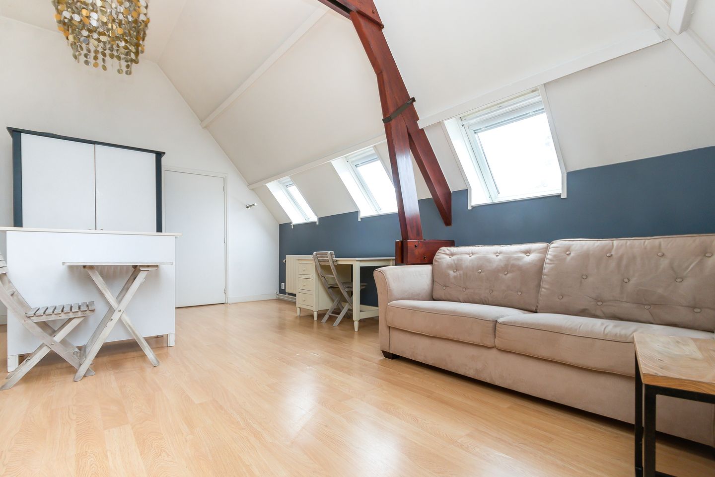 Photo 10 of Boomstraat 35-I