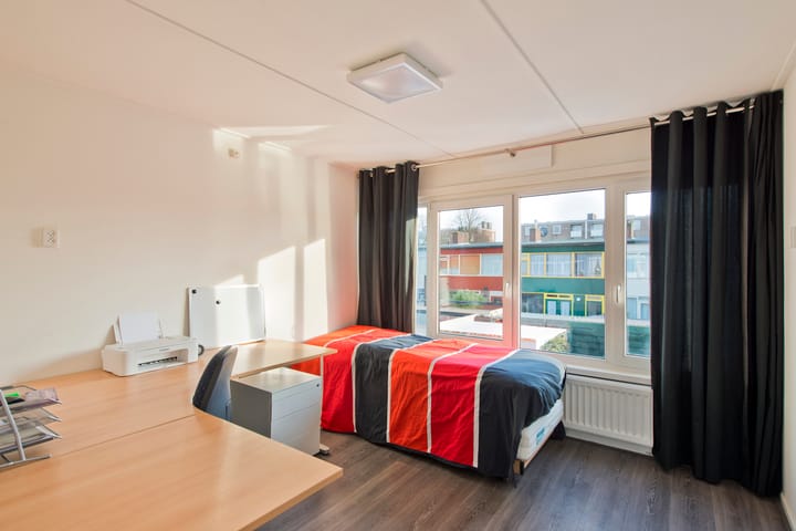 Foto 22 van Hertog Adolfstraat 23