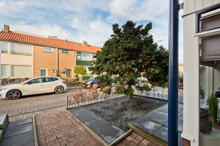 Foto 38 van Hertog Adolfstraat 23