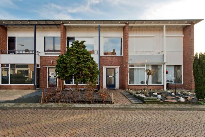 Foto 40 van Hertog Adolfstraat 23