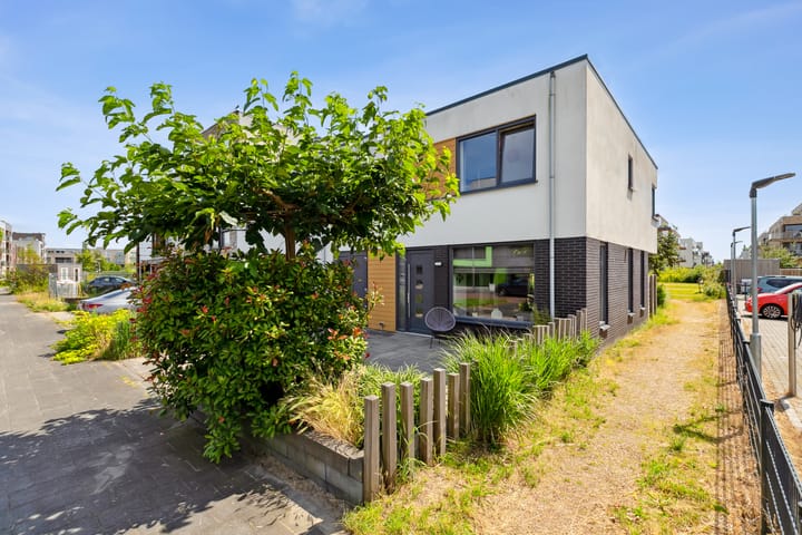 Foto 56 van IJslandstraat 11