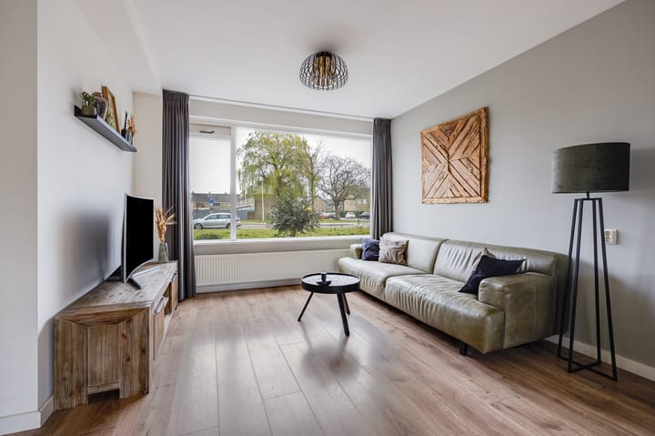 Foto 8 van Van 't Hoffstraat 98