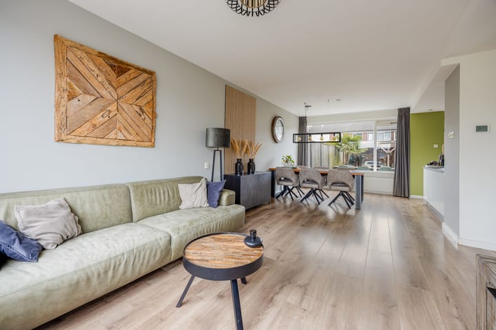 Foto 9 van Van 't Hoffstraat 98