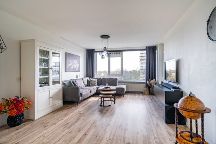 Photo 9 of Gravin Juliana van Stolberglaan 811