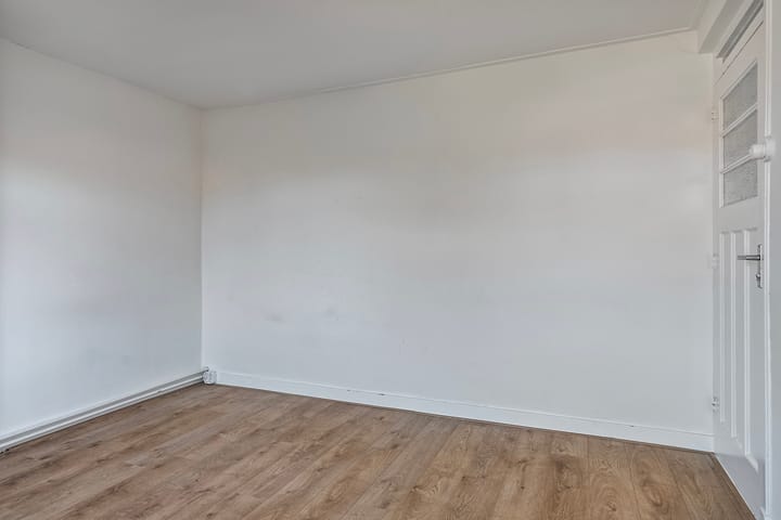 Foto 15 van Heemskerkstraat 51-B02