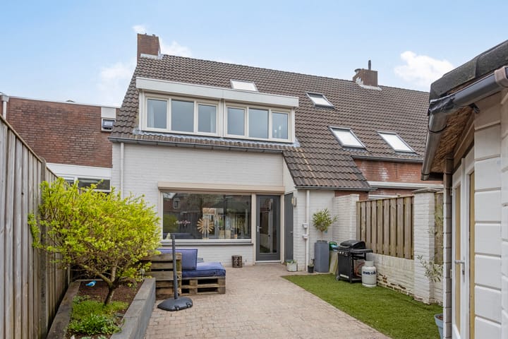 Photo 16 of Tongelaer 14