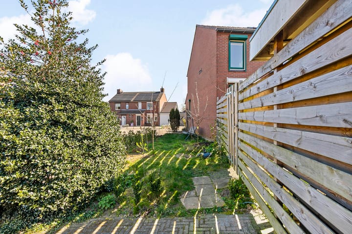 Foto 31 van Hagedoorn 7