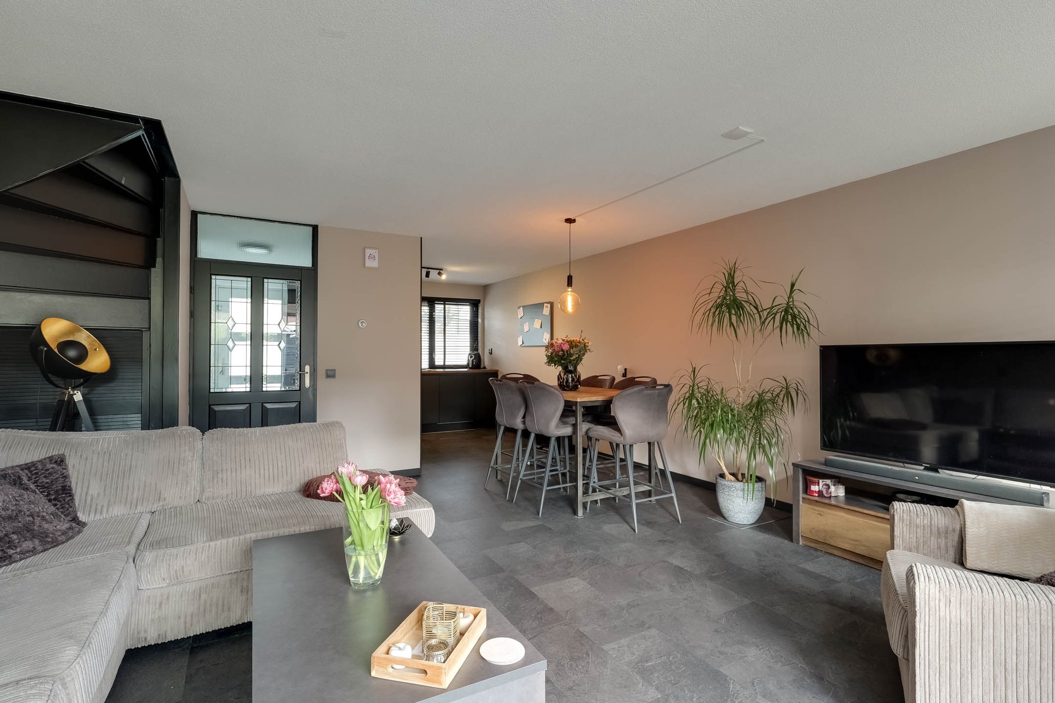 Foto 12 van Meindertsloot 9