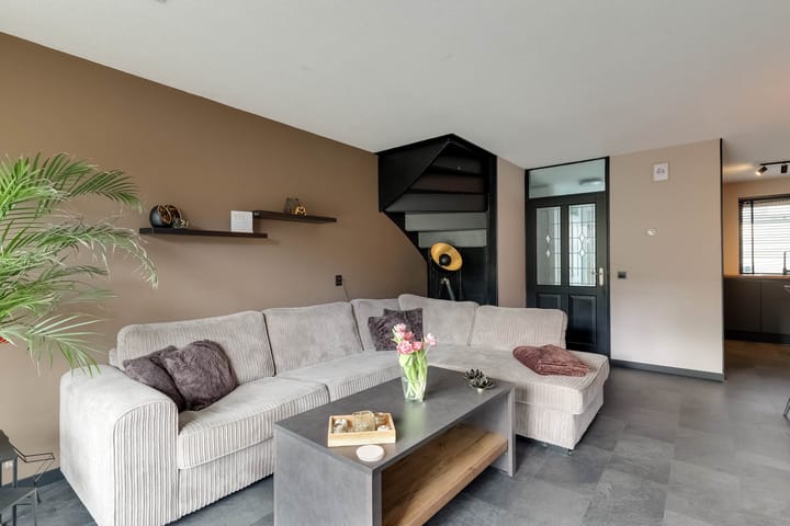 Foto 14 van Meindertsloot 9