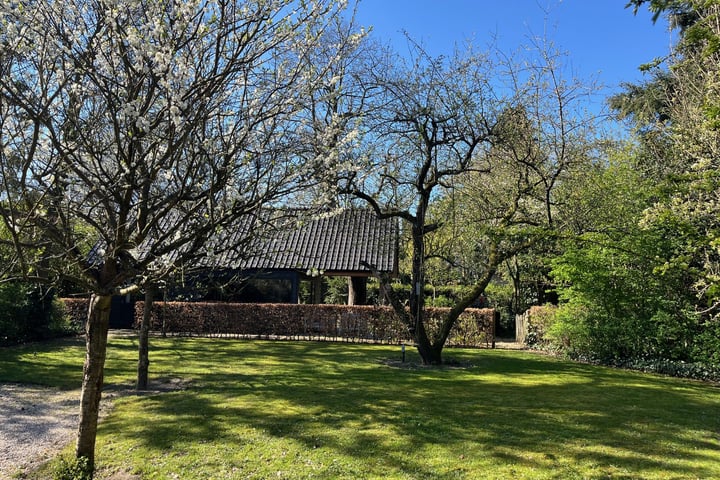 Foto 1 van Prins Bernhardlaan