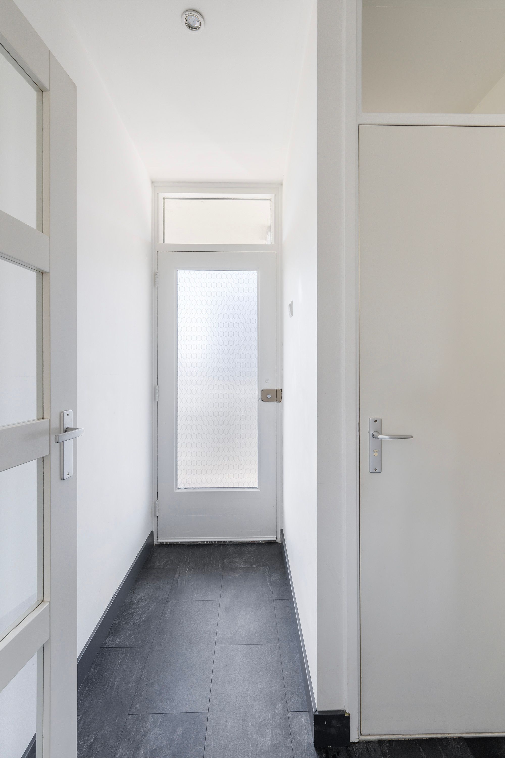 Foto 6 van van Baerlestraat 125