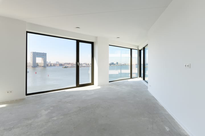 Photo 5 of Grasweg 460