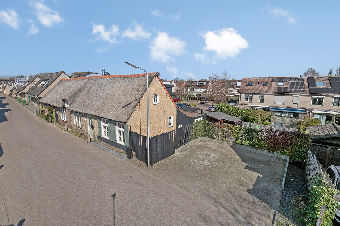 Foto 1 van Dorpsstraat 32