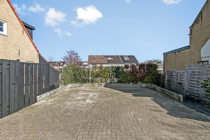 Photo 9 of Dorpsstraat 32