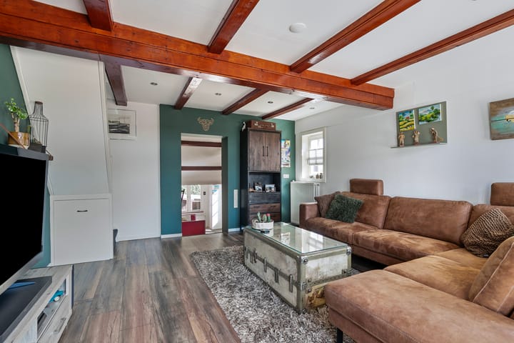 Photo 11 of Dorpsstraat 32