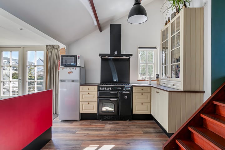 Photo 16 of Dorpsstraat 32