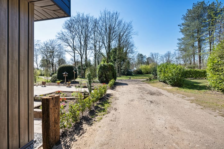 Photo 44 of Ermerzand 172