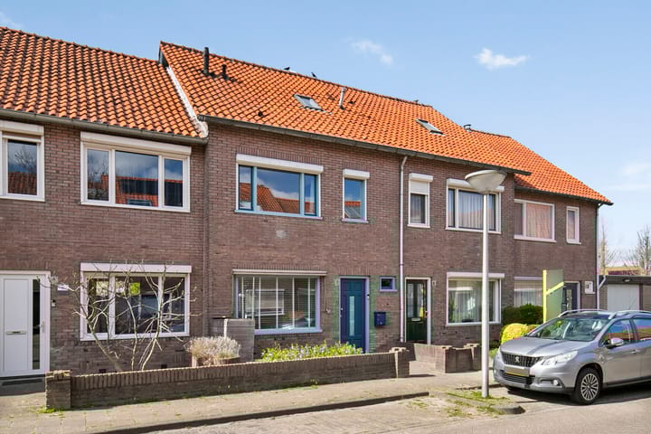 Bekijk foto van Steenbergenstraat 6