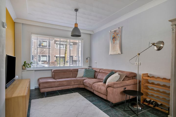 Photo 3 of Steenbergenstraat 6