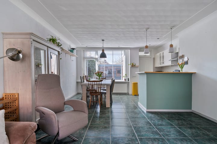 Photo 10 of Steenbergenstraat 6