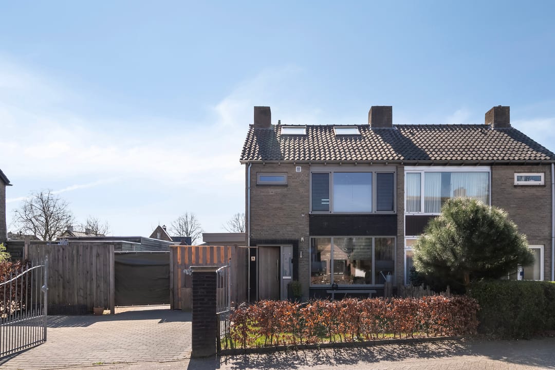 Photo 8 of Zagerstraat 4