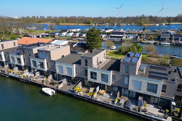 Foto 48 van Veerweg 42