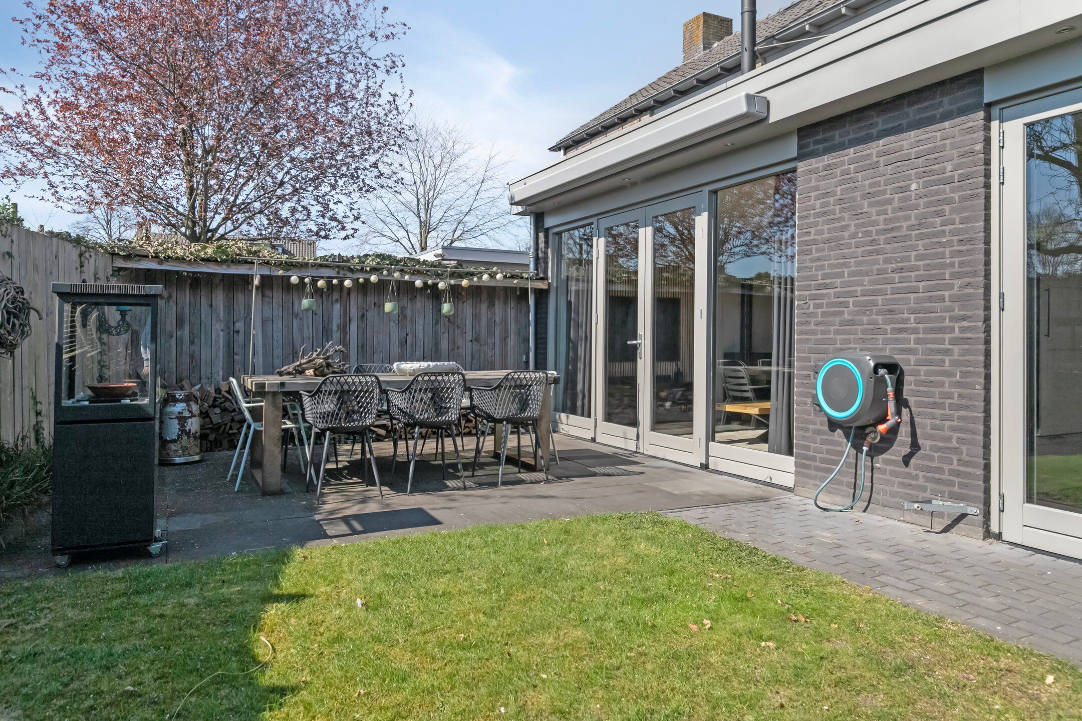 Photo 33 of Zagerstraat 4